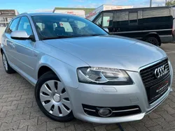 Silber Gebraucht 2012 Audi A3 Sportback Limousine | 7.699 € (Fairer Preis)