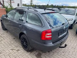 Grau Gebraucht 2008 Skoda Octavia Ambiente Kombi | 2.200 € (Guter Preis)