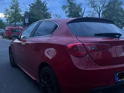Rot Gebraucht 2012 Alfa Romeo Giulietta Kleinwagen | 4.750 € (Guter Preis)
