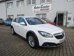 Schneeweiss/summitwhite/arctic Gebraucht 2017 Opel Insignia Country Tourer Kombi | 18.980 € (Superpreis)