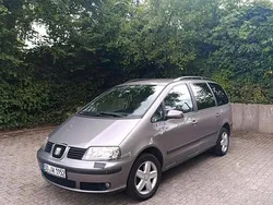 Silber Gebraucht 2007 Seat Alhambra Van / Kleinbus | 3.790 €