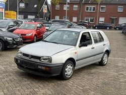 Grau Gebraucht 1996 VW Golf III Limousine | 1.399 € (Guter Preis)
