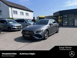Lack mountaingrau Gebraucht 2024 Mercedes A200 AMG Limousine | 33.760 € (Fairer Preis)