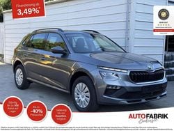 Graphitegrau metallic Neu 2025 Skoda Kamiq Selection SUV | 24.990 € (Guter Preis)