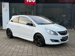 Weiß Gebraucht 2009 Opel Corsa Edition Kleinwagen | 4.800 € (Fairer Preis)