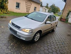 Silber Gebraucht 1999 Opel Astra Limousine | 1.800 € (Fairer Preis)