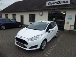 Weiß Gebraucht 2016 Ford Fiesta Trend Kleinwagen | 6.985 € (Fairer Preis)