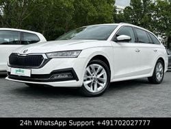 Weiß Gebraucht 2023 Skoda Octavia Style Kombi | 19.290 € (Guter Preis)