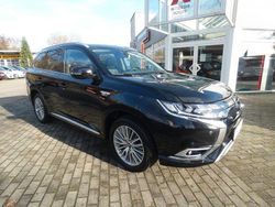 Schwarz Gebraucht 2020 Mitsubishi Outlander P-HEV Plus SUV | 23.490 € (Fairer Preis)