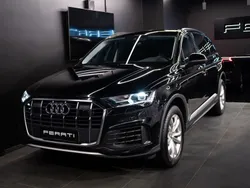 Schwarz Gebraucht 2020 Audi Q7 Basis SUV | 44.900 € (Teuer)