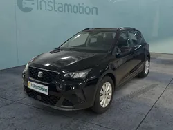Schwarz Gebraucht 2024 Seat Arona FR SUV | 20.899 € (Guter Preis)