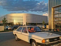 Weiß Gebraucht 1978 Audi 100 Basis Limousine | 6.500 €