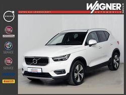 Ice white Gebraucht 2021 Volvo XC40 Momentum SUV | 27.840 € (Etwas zu teuer)