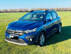Blau Gebraucht 2021 Dacia Sandero Stepway Limousine | 11.999 € (Guter Preis)