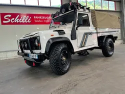 Weiß Gebraucht 1991 Land Rover Defender SUV | 42.000 €