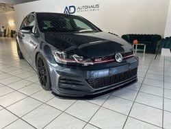 Blau Gebraucht 2017 VW Golf VII GTI Limousine | 18.990 € (Fairer Preis)