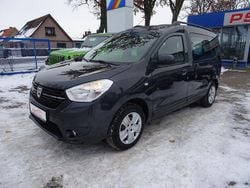 Grau Gebraucht 2019 Dacia Dokker Comfort Van / Kleinbus | 11.999 € (Guter Preis)