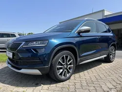Lavablau metallic Gebraucht 2021 Skoda Karoq SUV | 28.490 € (Fairer Preis)