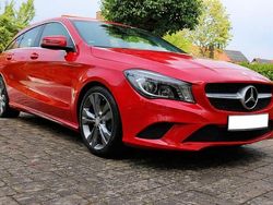 Rot Gebraucht 2015 Mercedes CLA200 Shooting Brake Urban Kombi | 16.500 € (Fairer Preis)