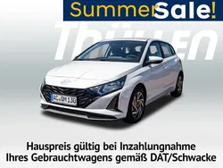 Weiß Neu 2025 Hyundai i20 Trend Kleinwagen | 21.240 € (Fairer Preis)