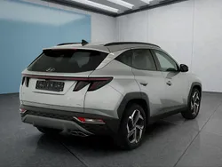 Silber Neu 2024 Hyundai Tucson SUV | 36.449 € (Fairer Preis)