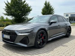 Grau Gebraucht 2021 Audi RS6 Ambiente Kombi | 97.600 € (Teuer)