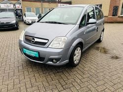 Silber Gebraucht 2007 Opel Meriva Edition Van / Kleinbus | 3.500 € (Fairer Preis)