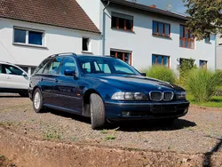 Blau Gebraucht 1997 BMW 523 Kombi | 1.900 € (Guter Preis)