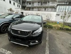 Schwarz Gebraucht 2018 Peugeot 2008 SUV | 9.999 € (Guter Preis)