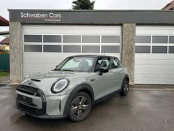 Moonwalk grey Gebraucht 2022 Mini Cooper SE Kleinwagen | 15.999 € (Guter Preis)