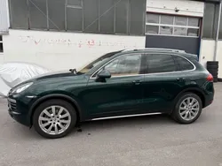 Grün Gebraucht 2010 Porsche Cayenne SUV | 22.000 € (Etwas zu teuer)