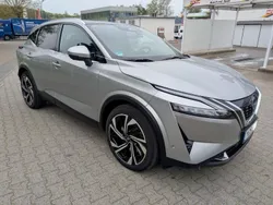 Grau Gebraucht 2023 Nissan Qashqai Tekna+ SUV | 33.000 € (Fairer Preis)