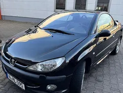 Schwarz Gebraucht 2001 Peugeot 206 CC Cabrio | 1.699 € (Fairer Preis)