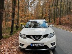 Weiß Gebraucht 2017 Nissan X-Trail SUV | 17.000 € (Etwas zu teuer)