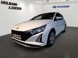 Weiss Gebraucht 2024 Hyundai i20 Select Limousine | 18.450 € (Guter Preis)