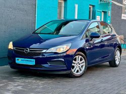 Blau Gebraucht 2016 Opel Astra Limousine | 12.990 € (Fairer Preis)