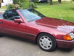 Rot Gebraucht 1992 Mercedes SL300 Cabrio | 26.900 €
