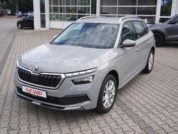 Grau Gebraucht 2019 Skoda Kamiq Style SUV | 17.950 € (Etwas zu teuer)