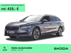 Graphitegrau metallic Neu 2025 Skoda Superb Selection Kombi | 43.980 € (Superpreis)