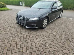 Grau Gebraucht 2009 Audi A4 Attraction Kombi | 4.600 € (Superpreis)
