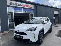 Schneeweiß Gebraucht 2022 Toyota Yaris Cross Team SUV | 21.980 € (Guter Preis)