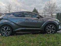 Grau Gebraucht 2018 Toyota C-HR SUV | 17.480 € (Fairer Preis)