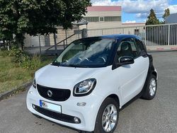 Weiß Gebraucht 2016 Smart ForTwo Coupé Kleinwagen | 8.250 € (Fairer Preis)