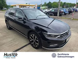 Schwarz Gebraucht 2022 VW Passat Elegance Kombi | 29.850 € (Teuer)