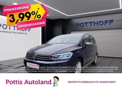 Blau Gebraucht 2020 VW Touran Highline Van / Kleinbus | 26.977 € (Guter Preis)