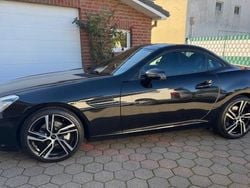 Schwarz Gebraucht 2012 Mercedes SLK200 Cabrio | 13.950 €