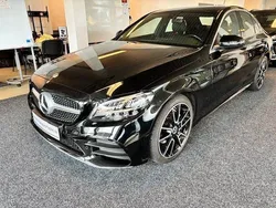 Schwarz Gebraucht 2021 Mercedes C220 AMG line Limousine | 30.999 € (Fairer Preis)