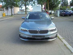 Bluestone metallic Gebraucht 2018 BMW 520 Luxury Line Limousine | 28.000 € (Guter Preis)
