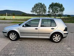 Grau Gebraucht 2002 VW Golf IV Basis Limousine | 2.299 € (Fairer Preis)