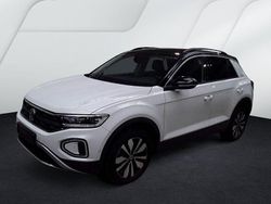 Pure white Gebraucht 2025 VW T-Roc Goal SUV | 27.255 € (Superpreis)